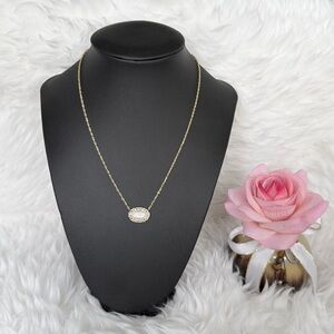 Kendra Scott Elisa Pendant Necklace Gold Mother of Pearl